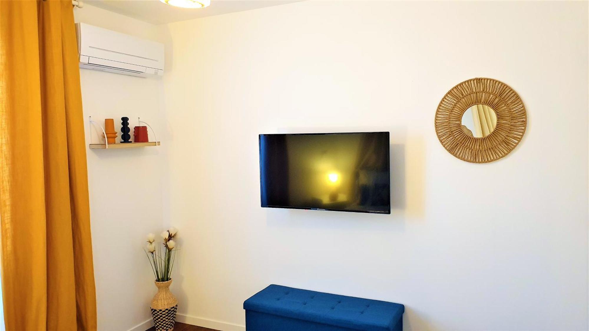 Apartmán Joli F2 Plein Centre Cote Gare-Velo-Climatisation Migennes Exteriér fotografie